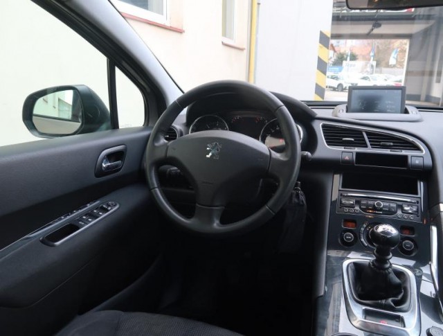 Peugeot 3008  1.6 HDi 