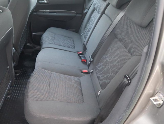 Peugeot 3008  1.6 HDi 