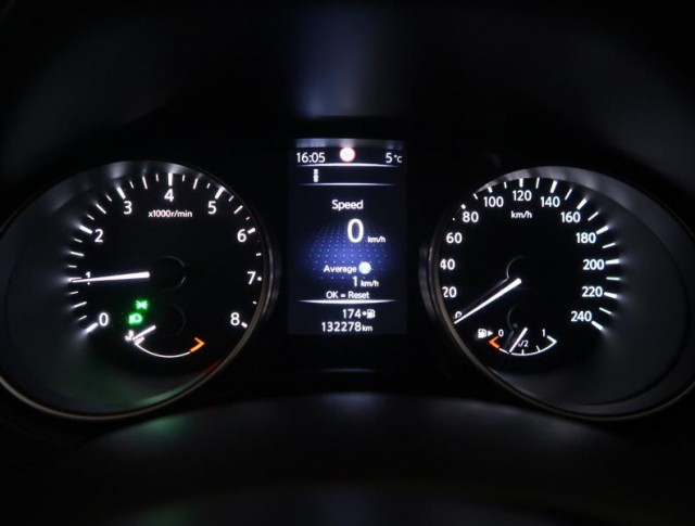 Nissan Qashqai  1.2 DIG-T 