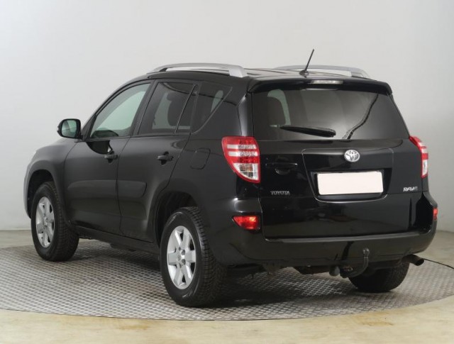 Toyota RAV 4  2.0 VVT-i 