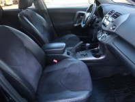 Toyota RAV 4  2.0 VVT-i 