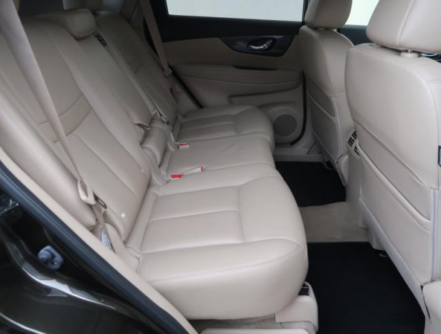 Nissan X-Trail  1.6 dCi 