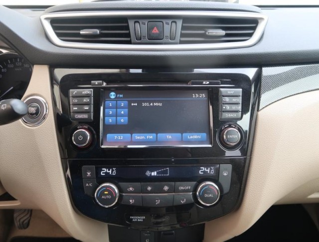 Nissan X-Trail  1.6 dCi 