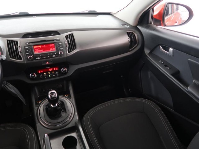 Kia Sportage  2.0 CRDi 