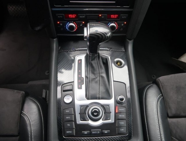 Audi Q7  3.0 TDI 
