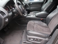 Audi Q7  3.0 TDI 