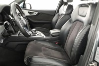 Audi Q7  3.0 TDI S-Line