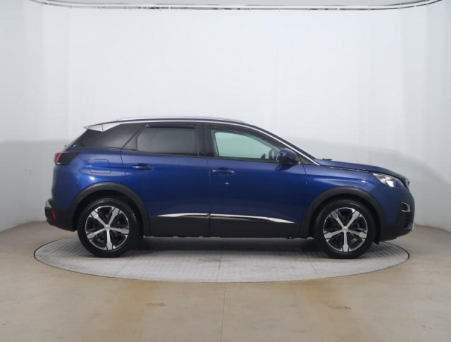 Peugeot 3008  1.6 PureTech Active