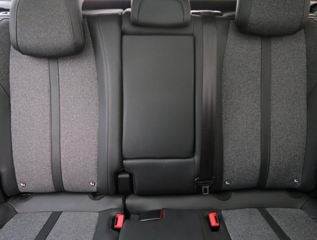 Peugeot 3008  1.6 PureTech Active