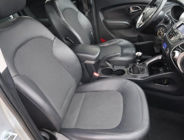 Hyundai ix35  1.6 GDI 