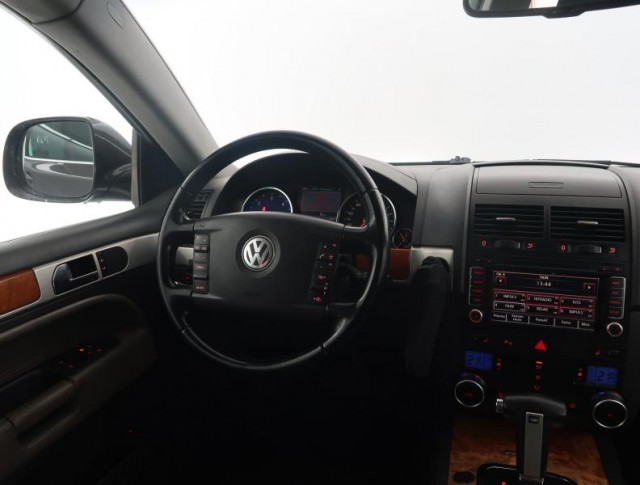 Volkswagen Touareg  3.0 TDI Exclusive