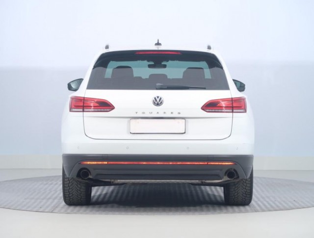Volkswagen Touareg  3.0 TDI 