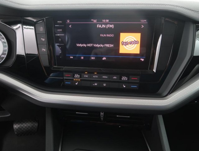 Volkswagen Touareg  3.0 TDI 