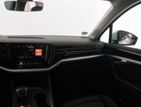 Volkswagen Touareg  3.0 TDI 