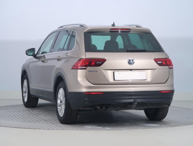 Volkswagen Tiguan  1.5 TSI 