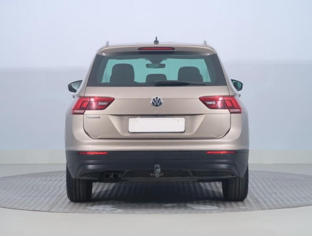 Volkswagen Tiguan  1.5 TSI 