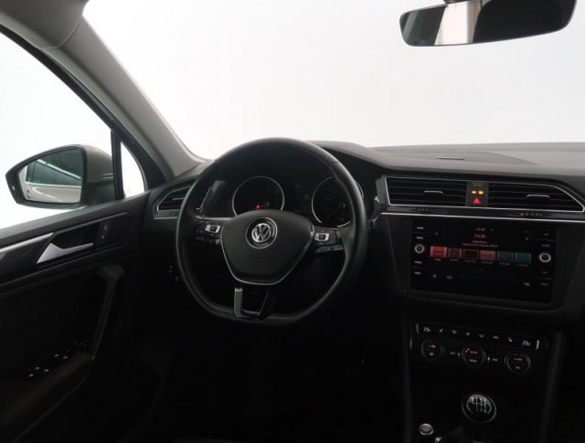 Volkswagen Tiguan  1.5 TSI 