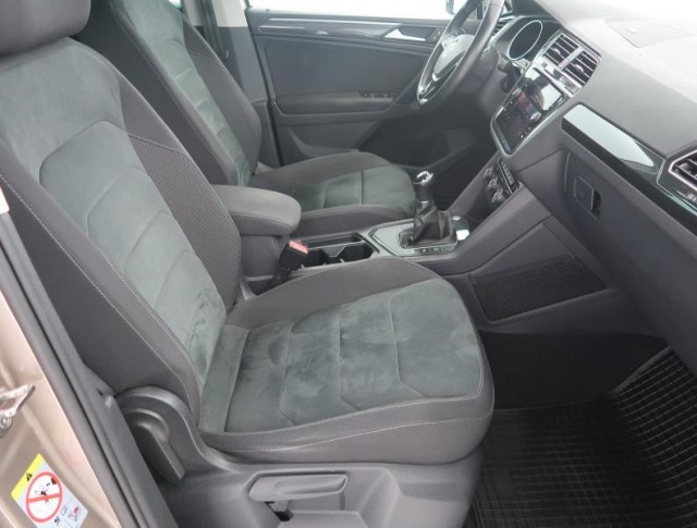 Volkswagen Tiguan  1.5 TSI 