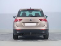 Volkswagen Tiguan  1.5 TSI 