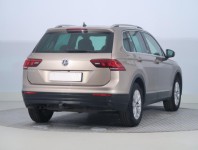 Volkswagen Tiguan  1.5 TSI 
