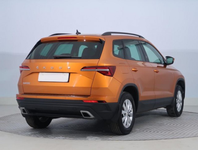 Škoda Karoq  1.0 TSI Ambition Plus