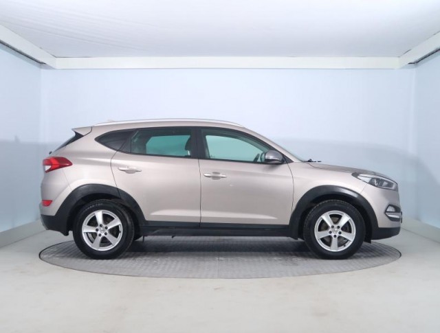 Hyundai Tucson  1.6 T-GDI 