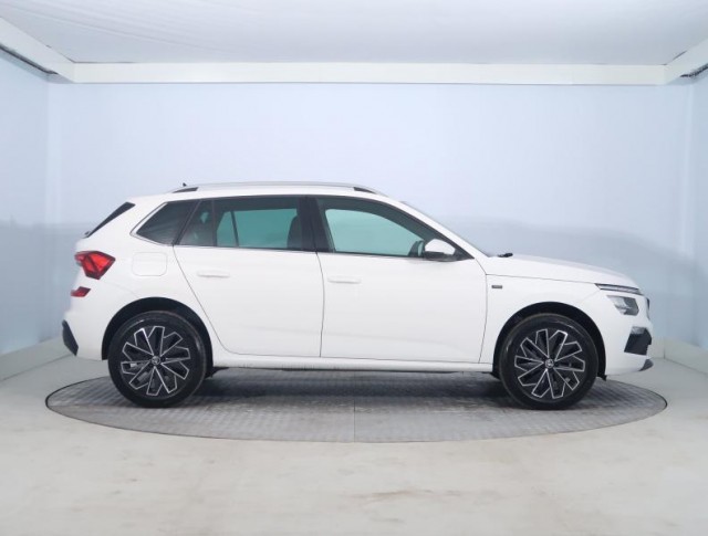 Škoda Kamiq  1.0 TSI Drive