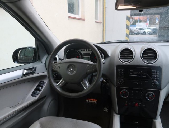 Mercedes-Benz ML  ML 320 CDI 