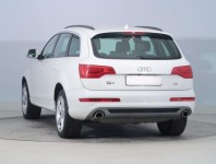 Audi Q7  3.0 TDI S-Line