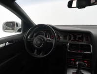 Audi Q7  3.0 TDI S-Line