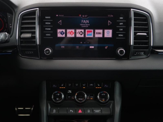 Škoda Karoq  1.5 TSI Sportline