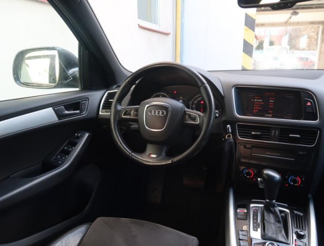 Audi Q5  3.0 TDI 