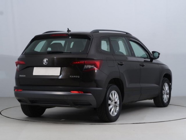 Škoda Karoq  1.0 TSI 