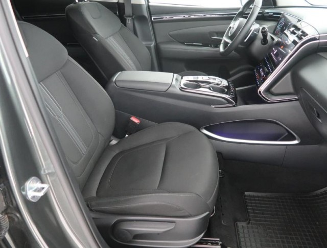 Hyundai Tucson  1.6 T-GDI 48V MHEV 