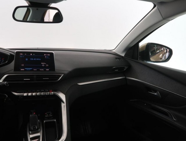 Peugeot 5008  1.6 THP 