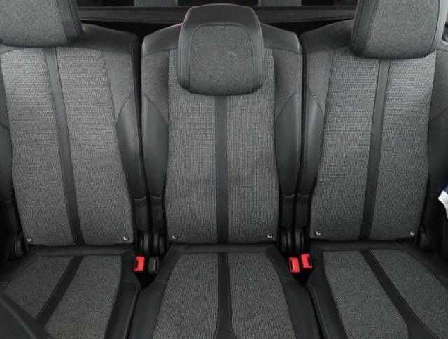 Peugeot 5008  1.6 THP 