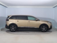 Peugeot 5008  1.6 THP 