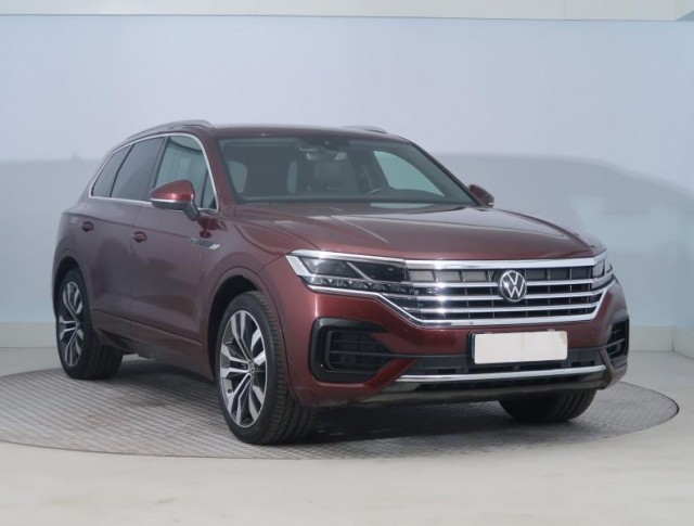 Volkswagen Touareg  3.0 TDI R-Line
