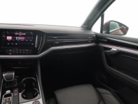 Volkswagen Touareg  3.0 TDI R-Line