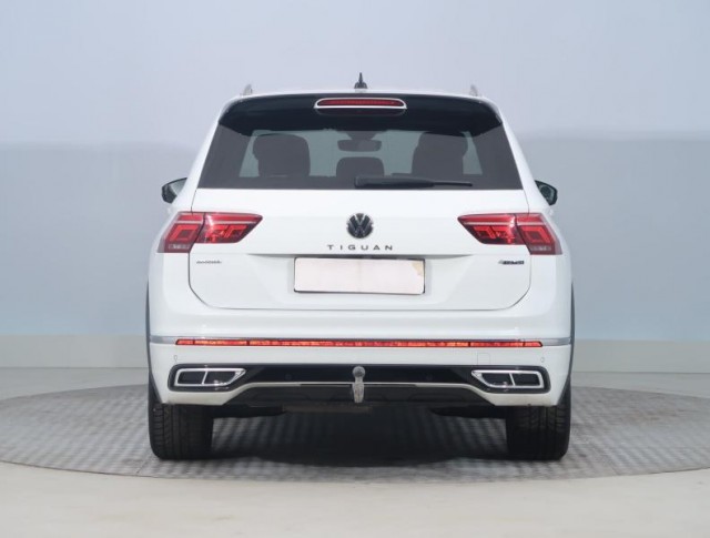 Volkswagen Tiguan  2.0 TDI R-Line