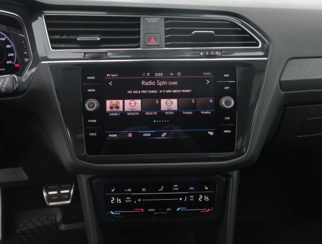 Volkswagen Tiguan  2.0 TDI R-Line