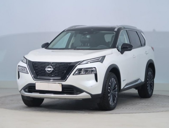 Nissan X-Trail  1.5 VC-T e-4orce Tekna