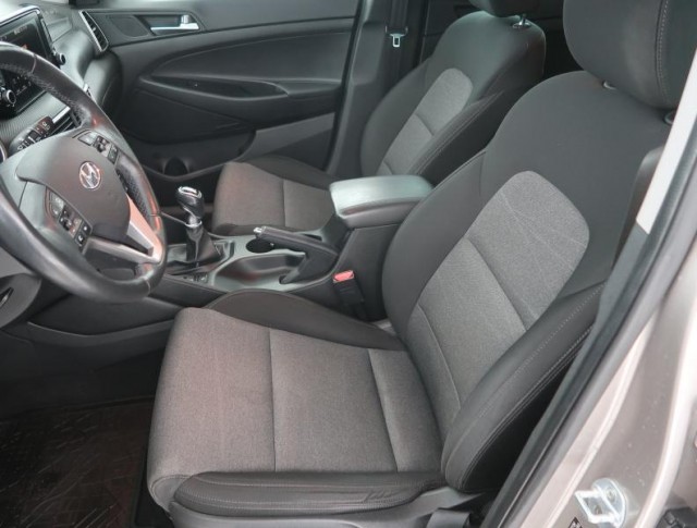 Hyundai Tucson  1.6 CRDi 