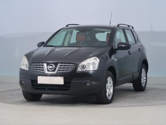 Nissan Qashqai  1.6 