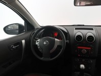 Nissan Qashqai  1.6 