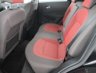 Nissan Qashqai  1.6 