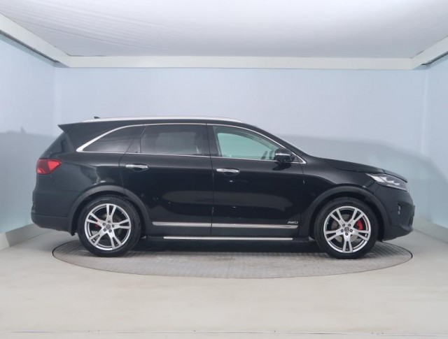 Kia Sorento  2.2 CRDi 