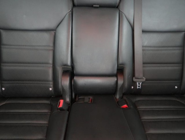 Kia Sorento  2.2 CRDi 