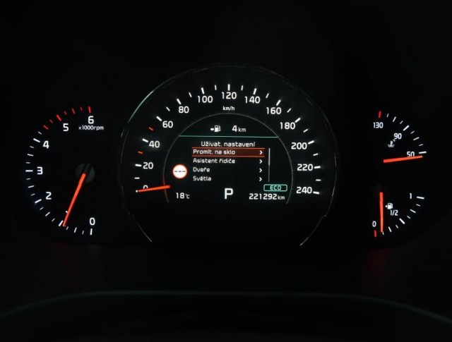 Kia Sorento  2.2 CRDi 