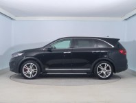 Kia Sorento  2.2 CRDi 
